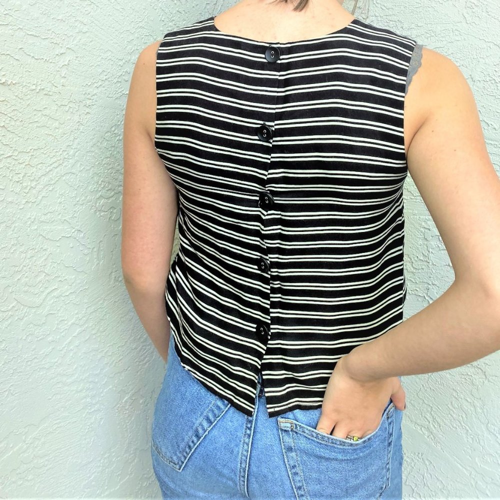 Striped Shell Tank - Picture 3 of 7